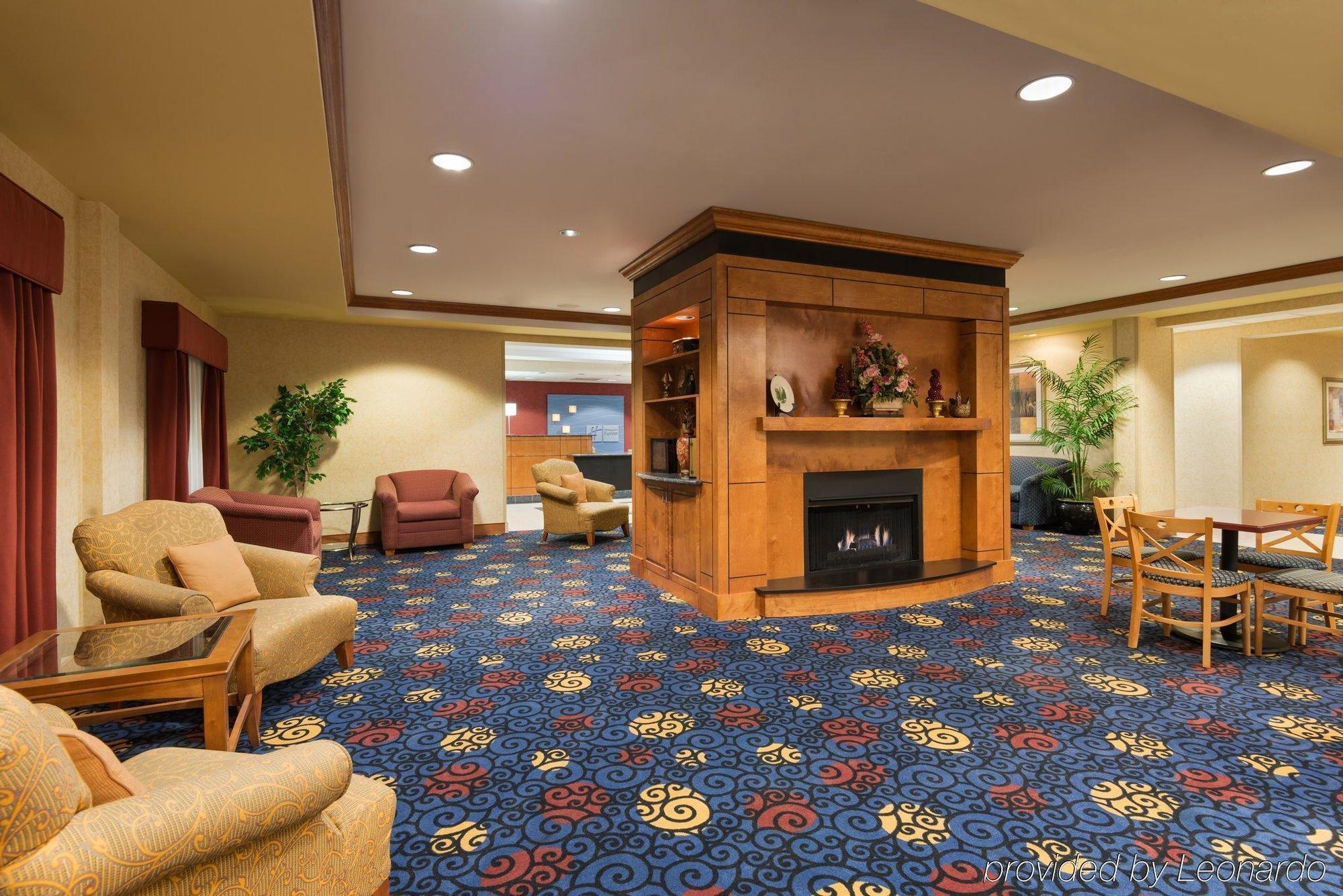 Holiday Inn Express Ashland By Ihg Extérieur photo