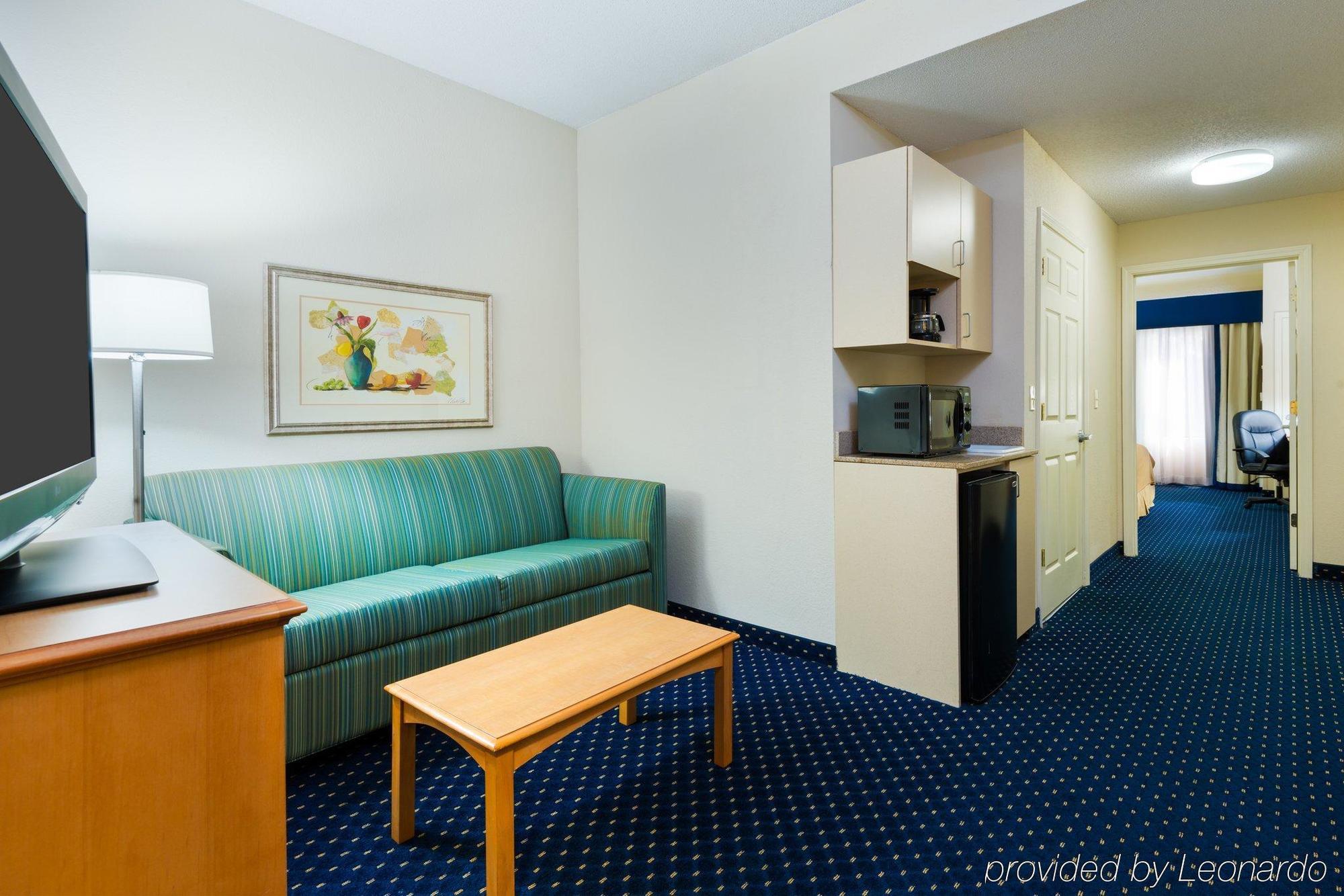 Holiday Inn Express Ashland By Ihg Extérieur photo